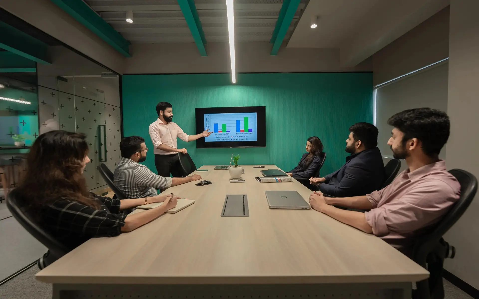 Business bureau workspace img-2